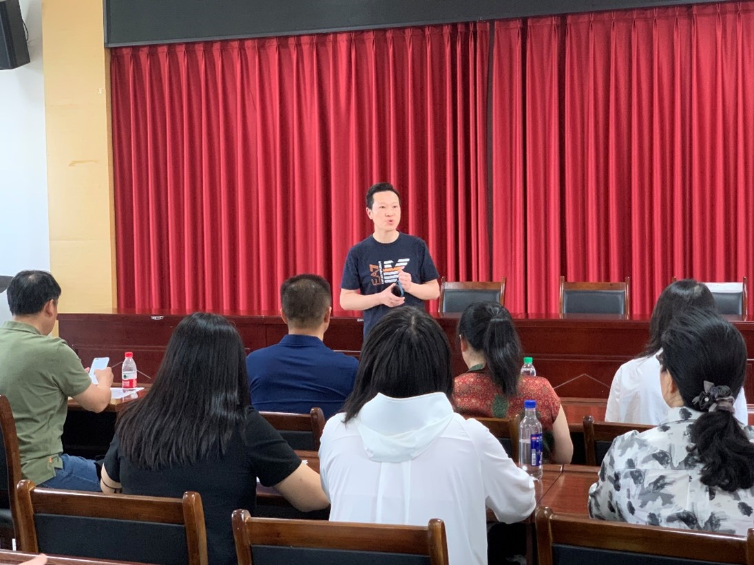 学校教工合唱团“百年工运 星火传承”合唱活动正式开启