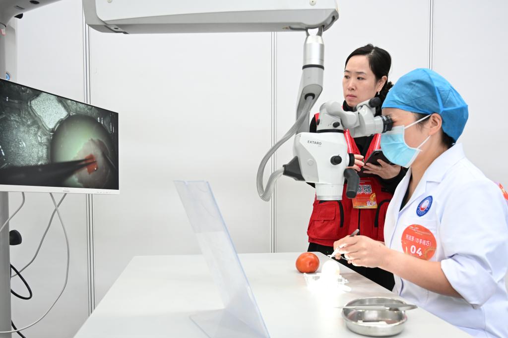 四川省第十届住院医师规范化培训临床技能竞赛在成医开赛