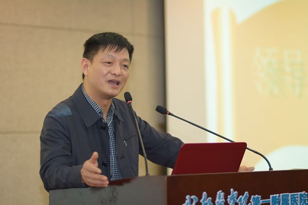 吴院长2_副本.jpg